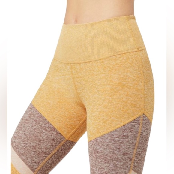 ALO Yoga High Waist Sheila AloSoft Legging Tight Yellow Heather XS - Picture 2 of 14